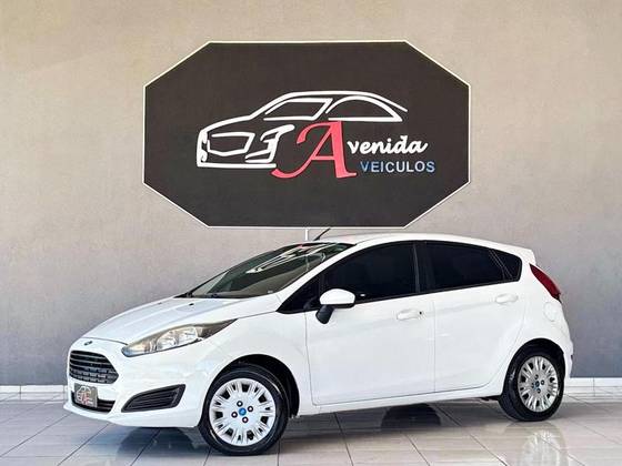 FORD FIESTA 1.5 SE HATCH 16V FLEX 4P MANUAL FORD FIESTA 1.5 SE HATCH 16V FLEX 4P MANUAL